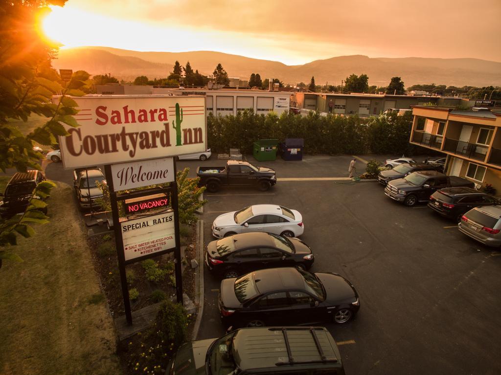 Sahara Courtyard Inn Penticton Exterior foto